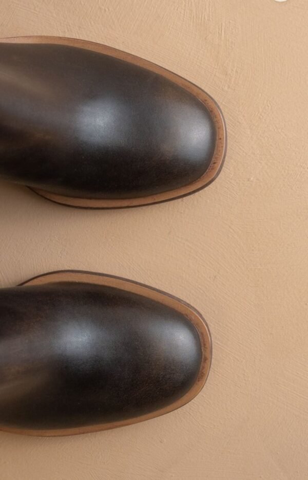 The Olivia - Chelsea Heel Boots