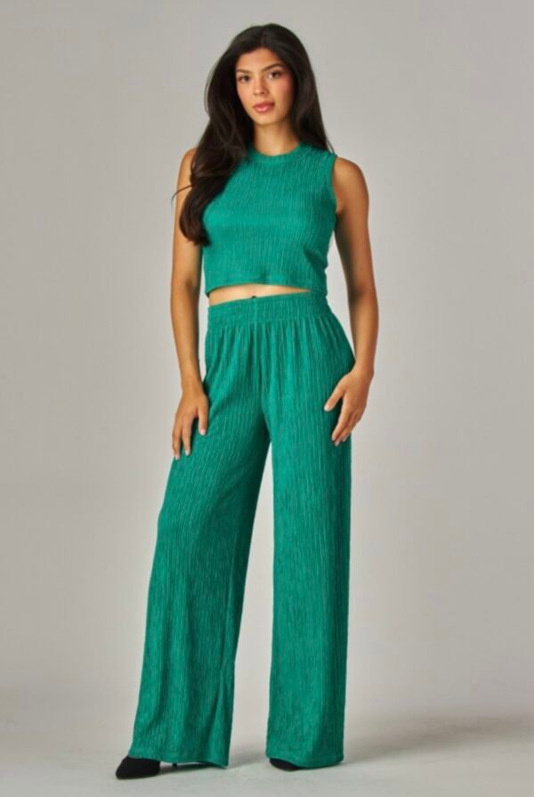 Plus Crinkle Textured Cropped Top Lounge wear Set
